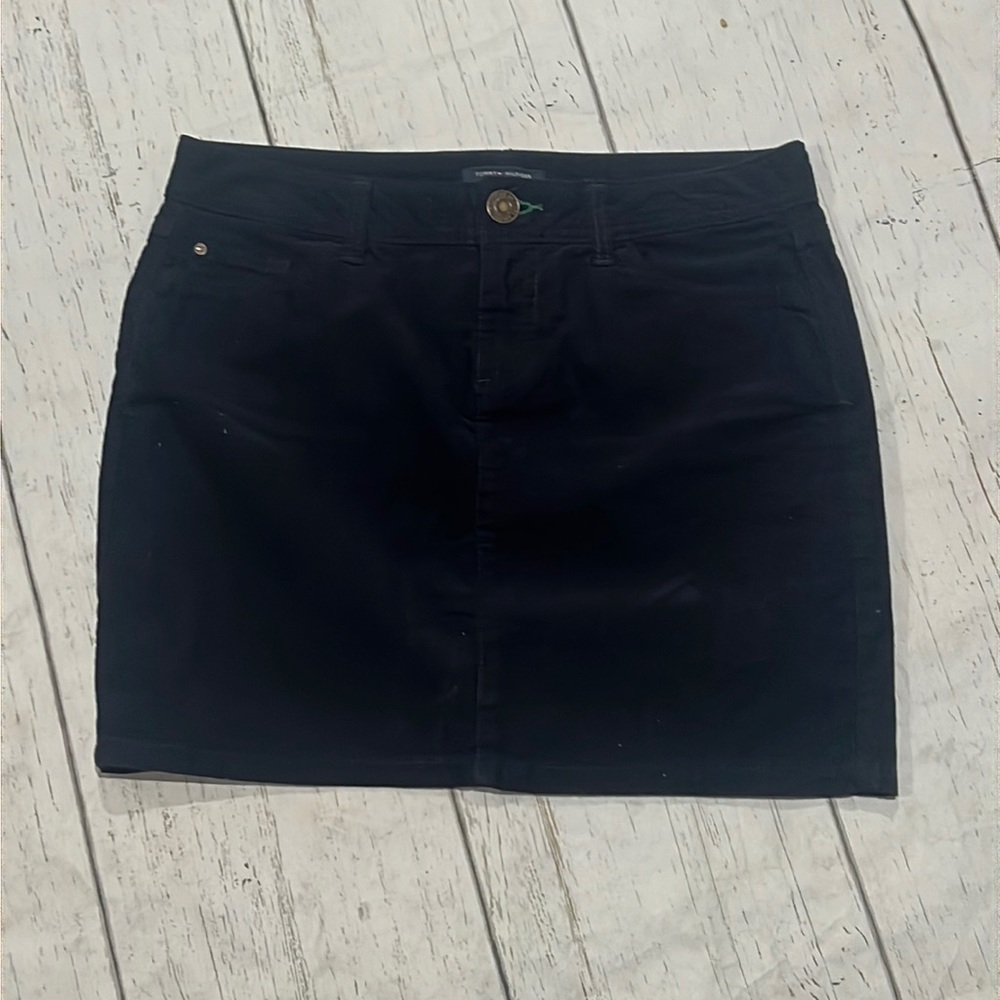 Tommy Hilfiger black corduroy mini skirt